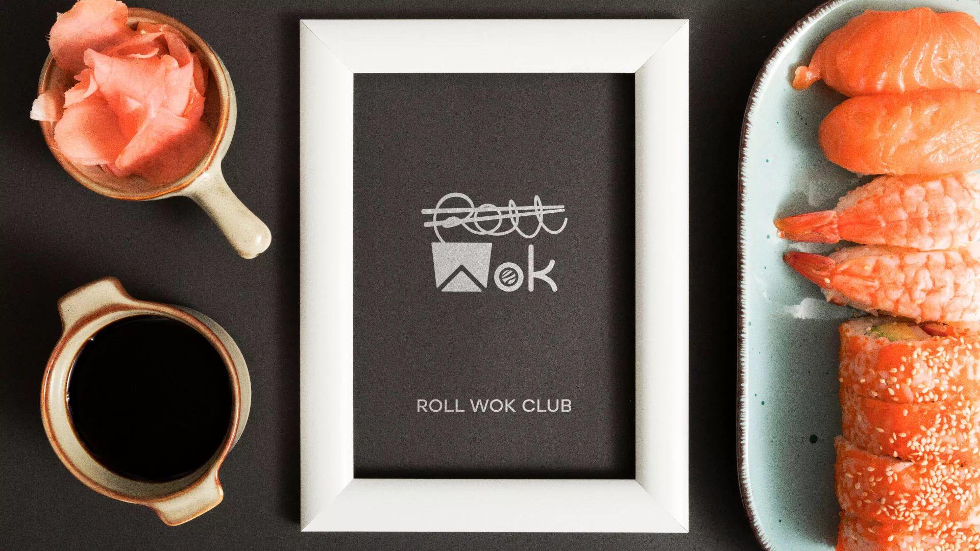 Разработка логотипа суши-бара «Roll Wok Club» в Красном Куте